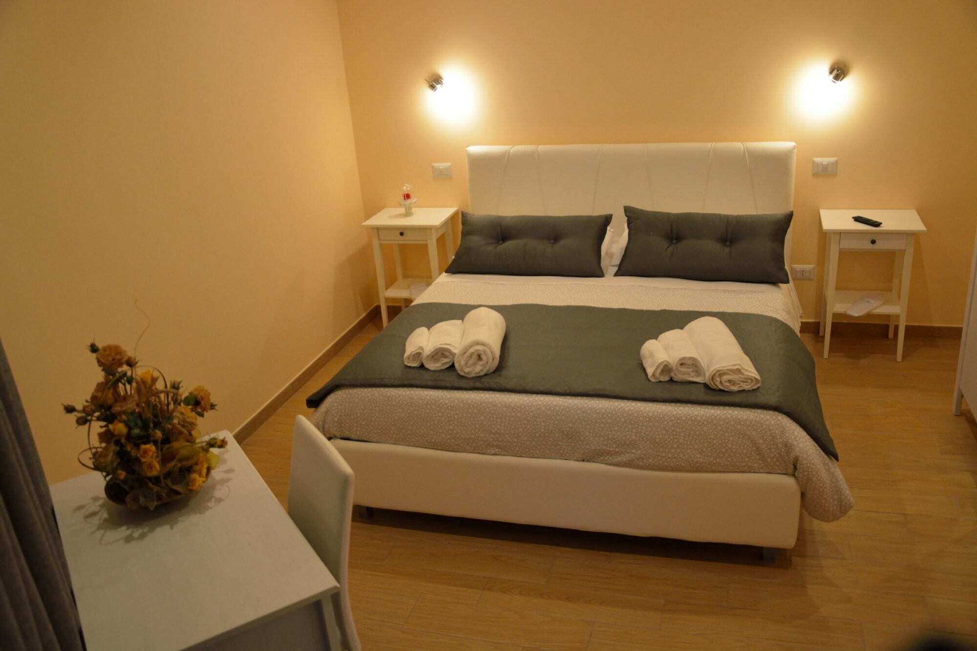 B&B "Croce Nivera" Vibo Valentia Exterior photo